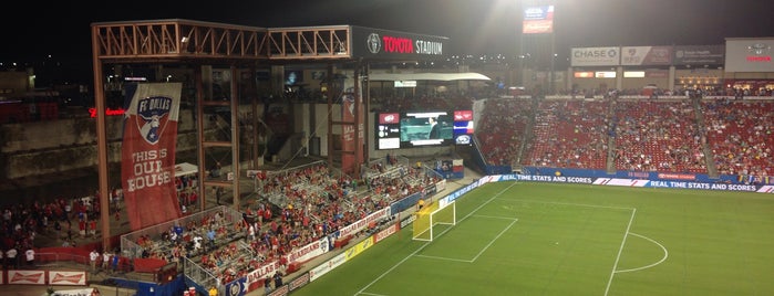 Toyota Stadium is one of Lieux qui ont plu à Ray.