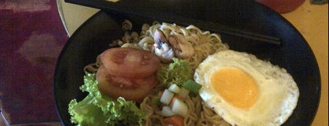 Mie persis is one of Best of Yogyakarta.