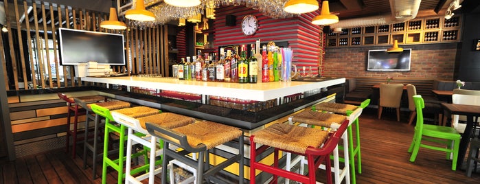 NOISE Brasserie & Bar is one of Ankara.