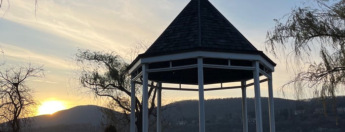 Garrison Landing Gazebo is one of Hikes, Explorations & Scenic Spots.