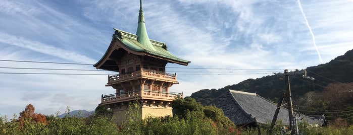 京都 旅館祇園佐の is one of Damonさんのお気に入りスポット.