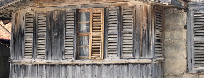 Erymna Antique City and Historical Houses is one of Aslıhan'ın Beğendiği Mekanlar.