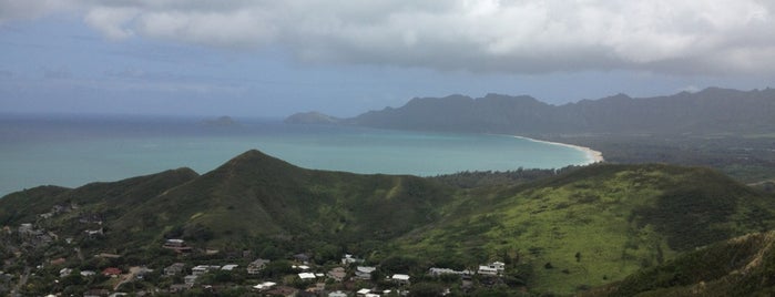 Lanikai Pillboxes Hike is one of Not For Tourists Hawaii.