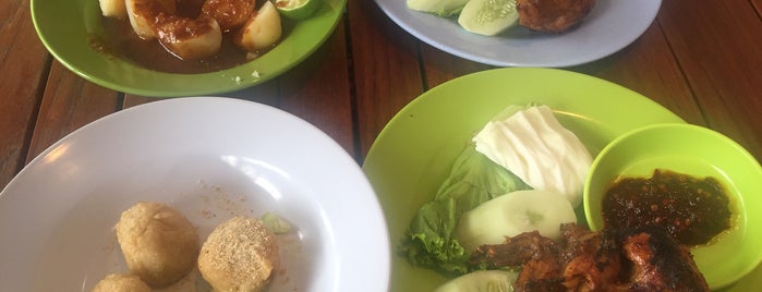 Ayam Bakar Megaria is one of Food @Jakarta.