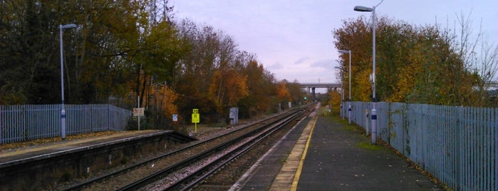 Cuxton Railway Station (CUX) is one of UK Train Stations.