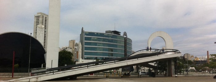 Barra Funda is one of Bairro Bom Retiro.