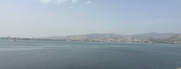 Teras 1885 is one of İzmir.