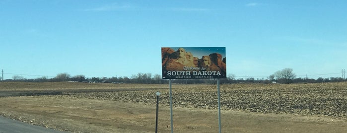 MN / SD State Line is one of Paulさんのお気に入りスポット.