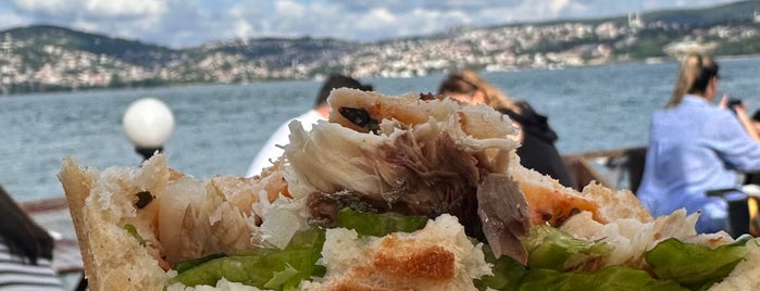 Taka Balık Ekmek is one of Istanbul Sea Food Restaurants.