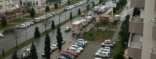 İzzet Begoviç Caddesi is one of Posti che sono piaciuti a FATOŞ.