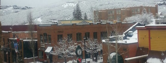 Aura Spa and Boutique is one of Park city.