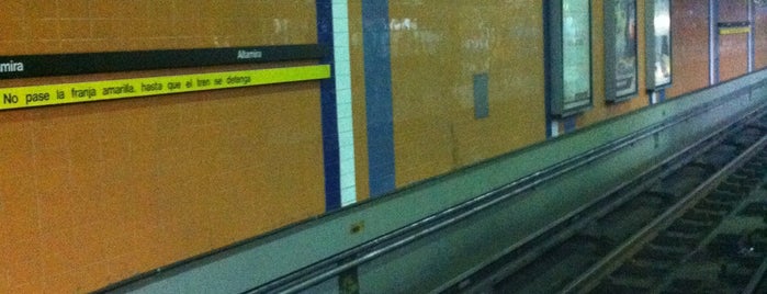 Metro - Altamira is one of visitat.
