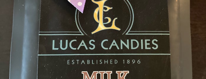 Lucas Homemade Candies is one of Favorite Dessert Places.