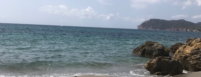 Playa Negra is one of Lugares favoritos de RAZER.