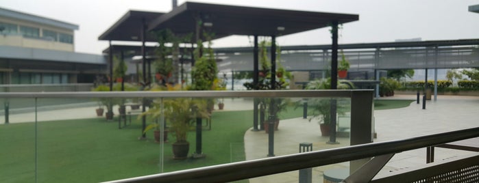 Monash University Malaysia is one of สถานที่ที่ ꌅꁲꉣꂑꌚꁴꁲ꒒ ถูกใจ.