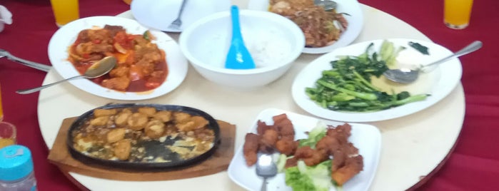 Taste Good Restaurant is one of Puchong food.