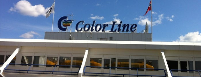 Color Line-terminalen is one of สถานที่ที่ Adam ถูกใจ.