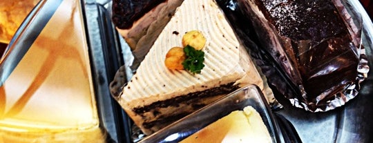 Pine Garden's Cake is one of SG Food.