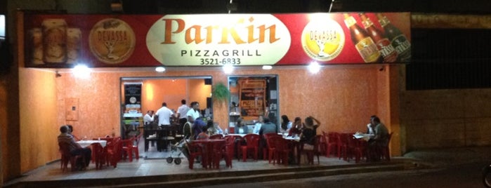 Parkin Pizza Grill is one of Ammanda.