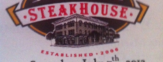 Roots Steakhouse is one of Locais salvos de Lizzie.