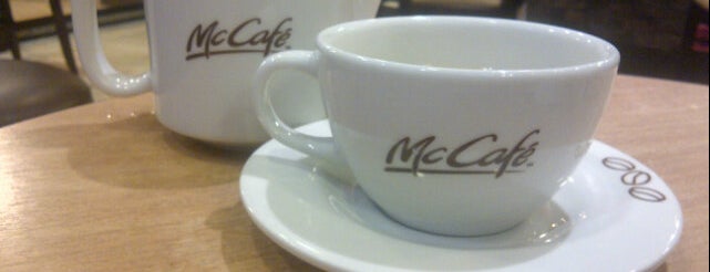 McDonald's is one of Cafeterias & Diners.