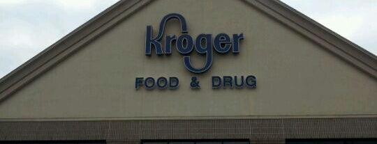 Kroger is one of สถานที่ที่ 🖤💀🖤 LiivingD3adGirl ถูกใจ.