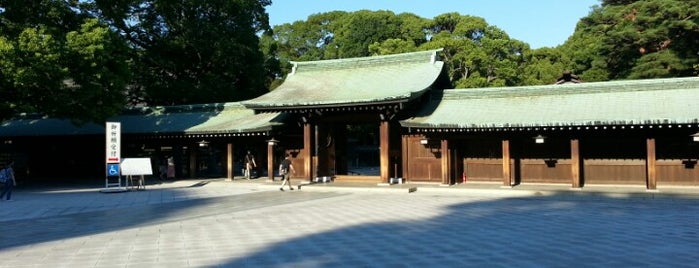 Meiji Jingu Shrine is one of 別れるためのデートスポット.