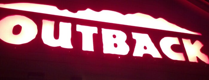 Outback Steakhouse is one of Nicole : понравившиеся места.