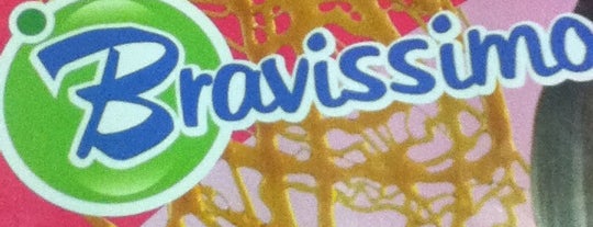 Bravissimo is one of Locais curtidos por Carlos.