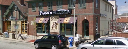 Panera Bread is one of The 7 Best Places with Caramel Latte in Milwaukee.
