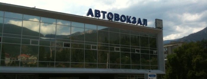 Автовокзал «Ялта» is one of Автовокзали України.
