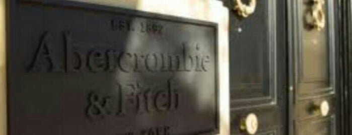 Abercrombie & Fitch is one of Shopping Madrid.