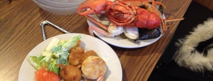Boston Lobster Feast is one of Orlando Eats.