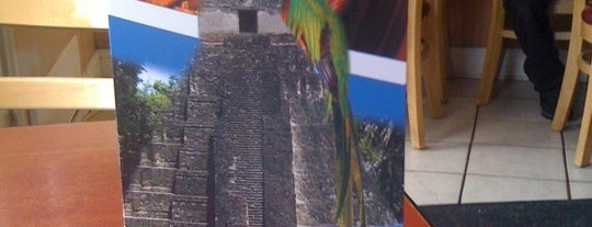 Antojitos Chapines is one of Lugares favoritos de Maria.