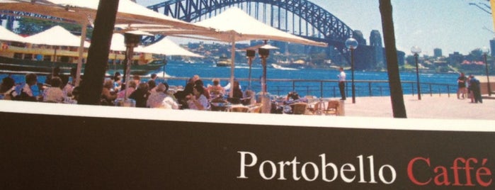 Portobello Cafe is one of Tempat yang Disukai Andrea.