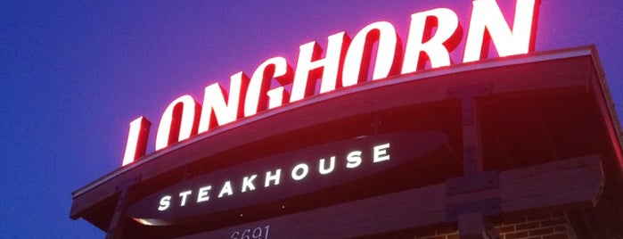 LongHorn Steakhouse is one of สถานที่ที่ Pamela ถูกใจ.