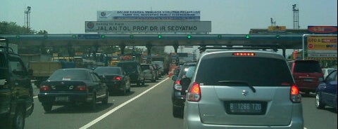 Jalan Tol Prof. DR. Ir. Sedyatmo is one of Jalan Tol di Jawa.