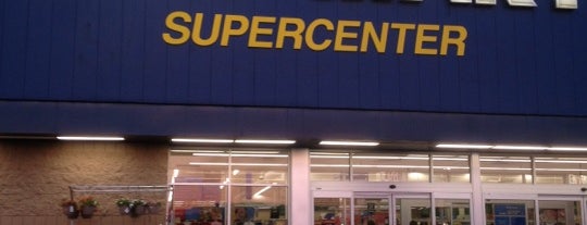 Walmart Supercenter is one of Locais curtidos por Stacy.