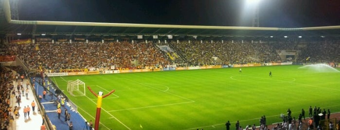 Kazım Karabekir Stadyumu is one of Lieux qui ont plu à Emre.