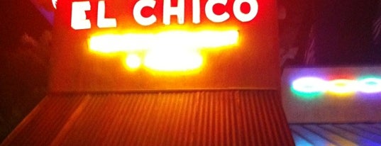 El Chico's is one of Locais curtidos por Jean.
