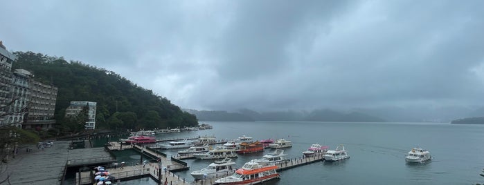 Sun Moon Lake is one of Taiwan Getaway 2017.