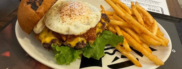 Shogun Burger is one of 富山のスポット情報.