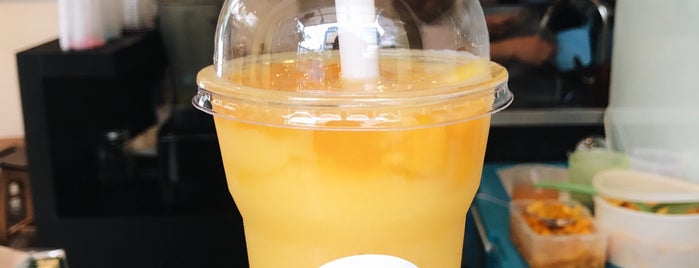 Mango Juice and Smoothie