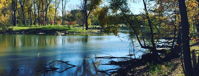 Hiking in Northeast Illinois