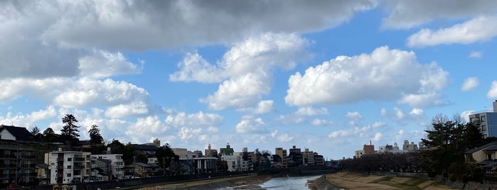 桜橋 is one of Lugares favoritos de Koji.
