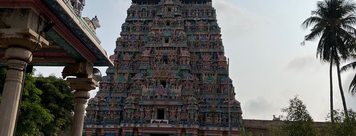 Jambukeswarar Temple, Thiruvanaikaval is one of 타밀.