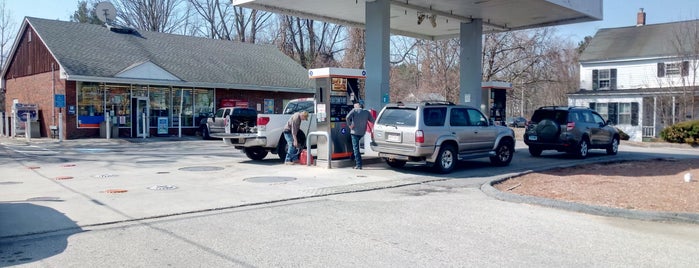Cumberland Farms is one of Guide to Brimfield's best spots.