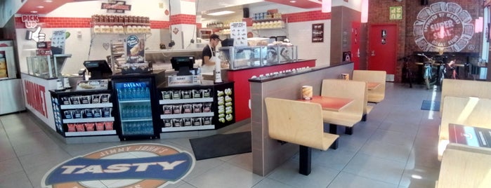 Jimmy John's is one of Posti che sono piaciuti a Mike.