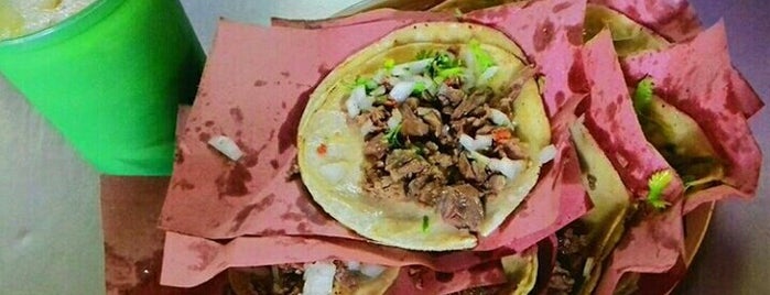 Tacos Joven is one of Tempat yang Disukai Eduardo.