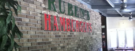 Ruben's Hamburgers is one of Las mejores hamburguesas al carbon.